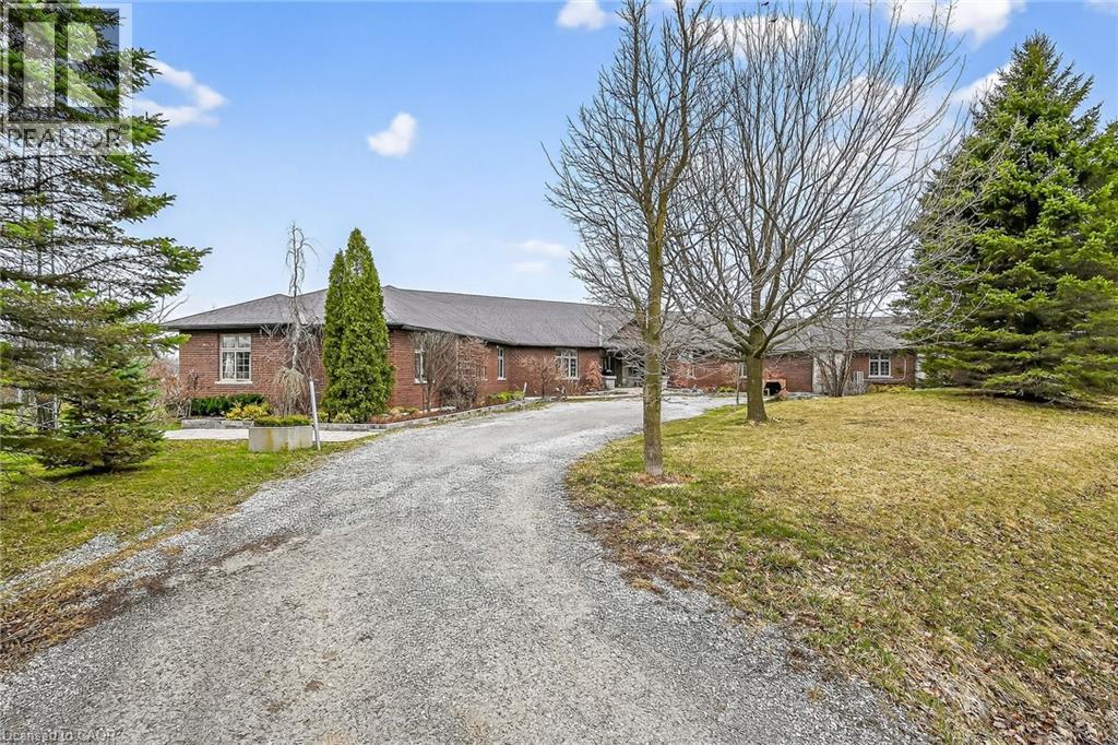 393 OLD ONONDAGA Road E