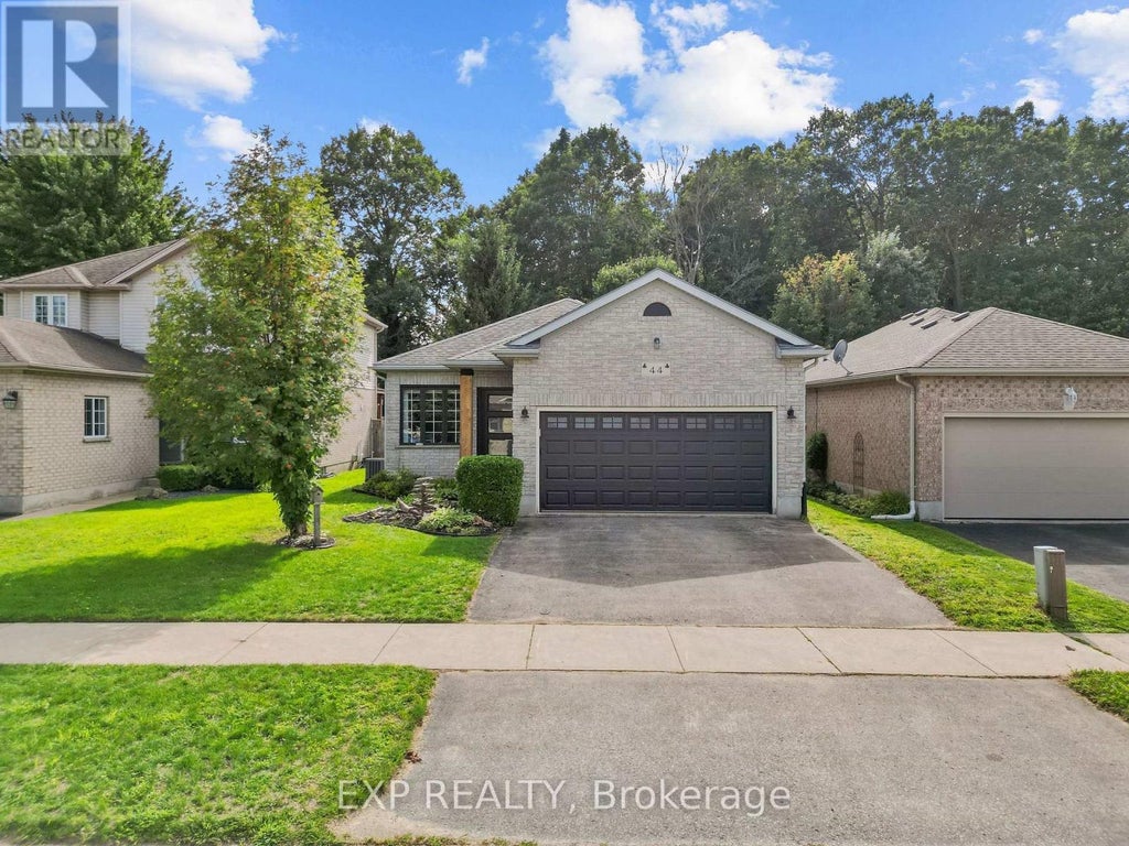 44 JUNIPER CRESCENT, STRATHROY-CARADOC (SE), ON N7G 4G4 - Image 1678184989.jpeg?d=l