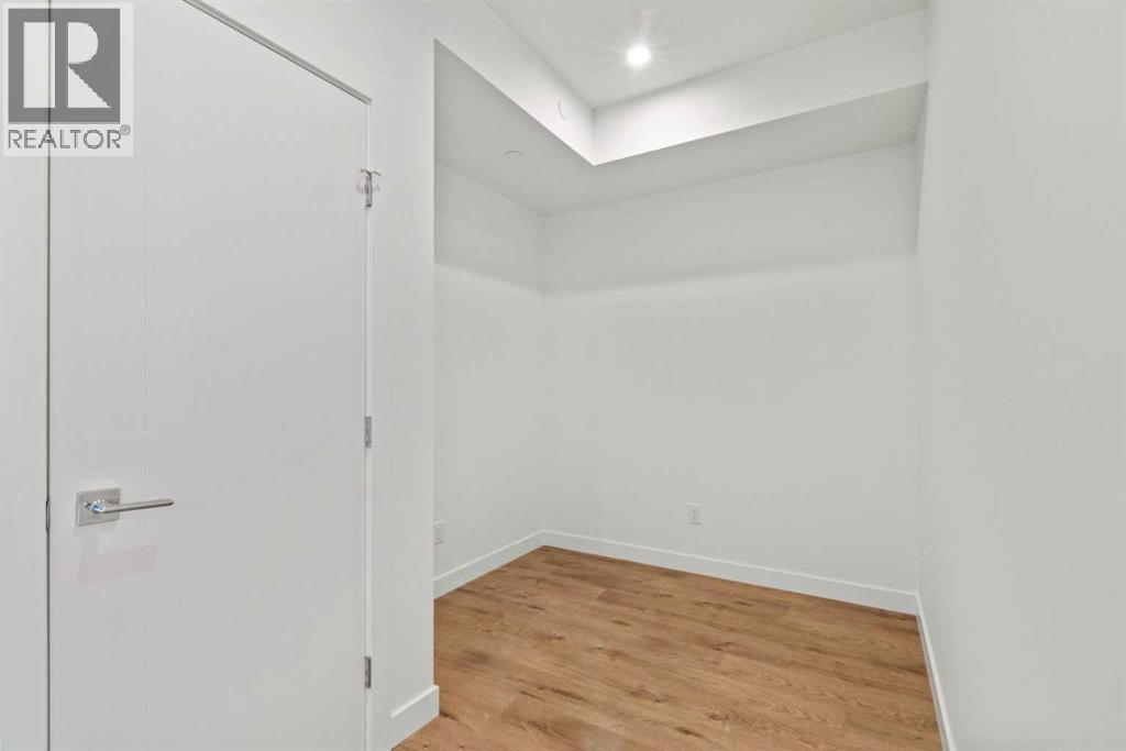 606, 8370 Broadcast Avenue SW