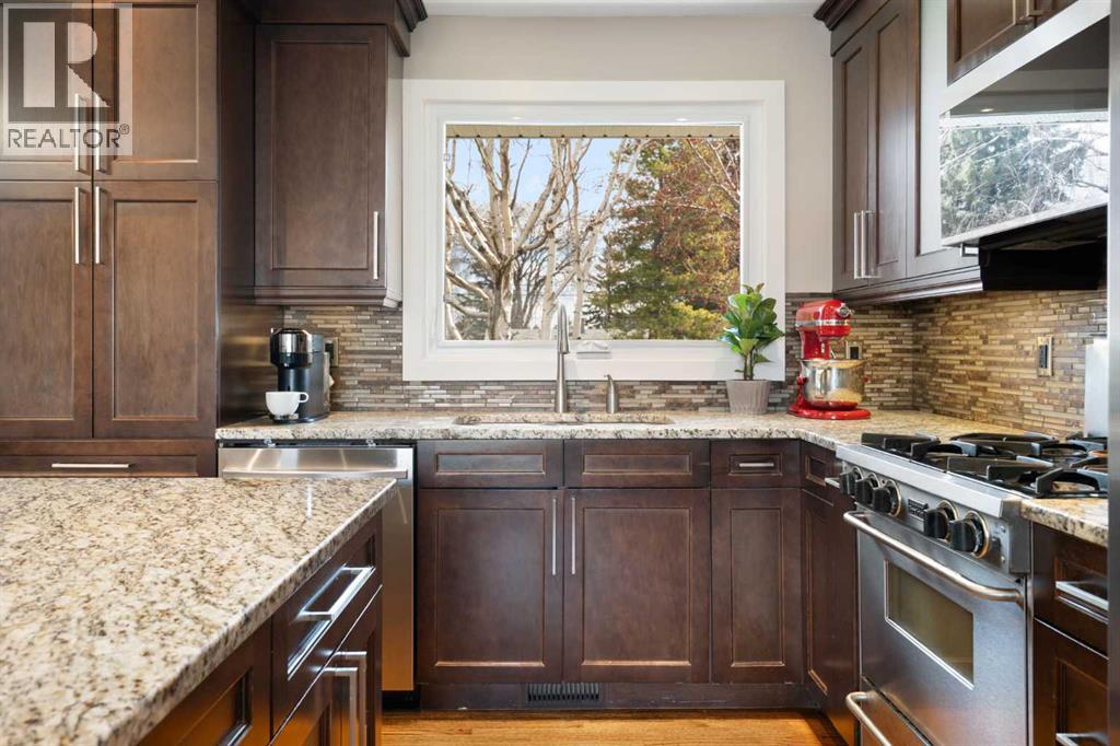 142 Winston Drive SW