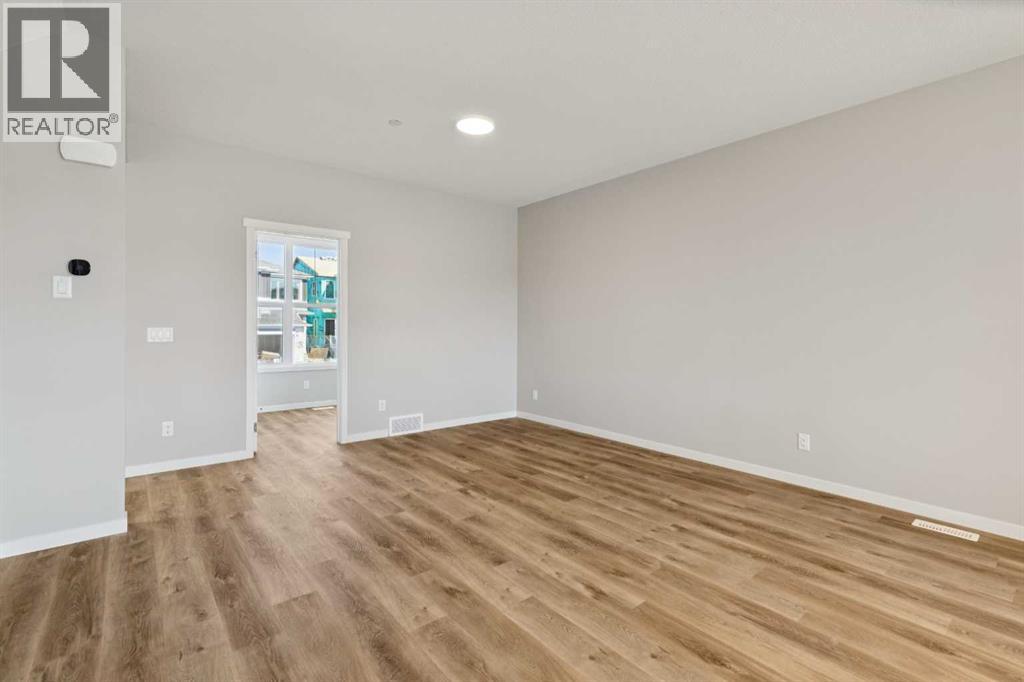 471 Hotchkiss Manor SE