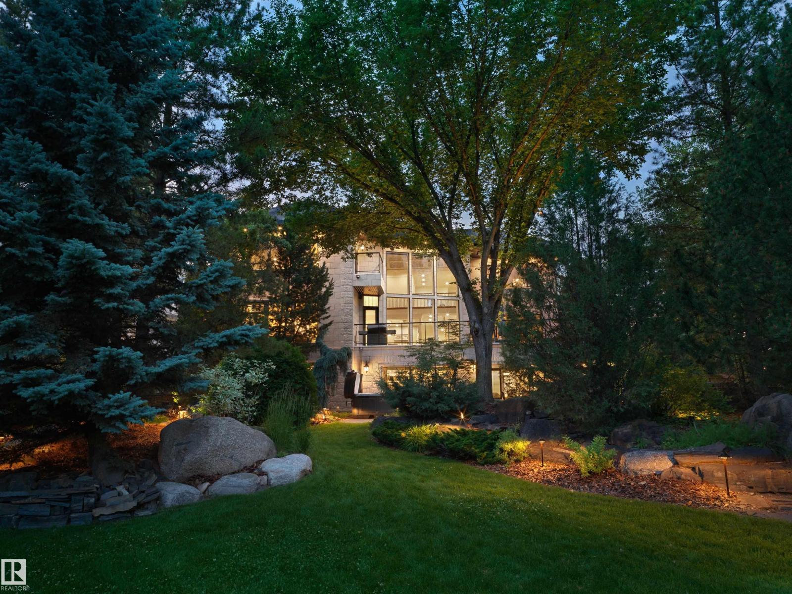 237 WILSON LN NW