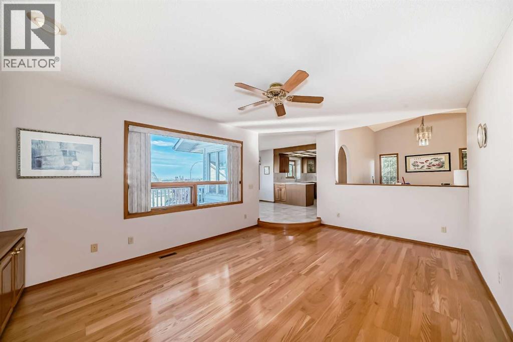 183 Christie Park Hill SW
