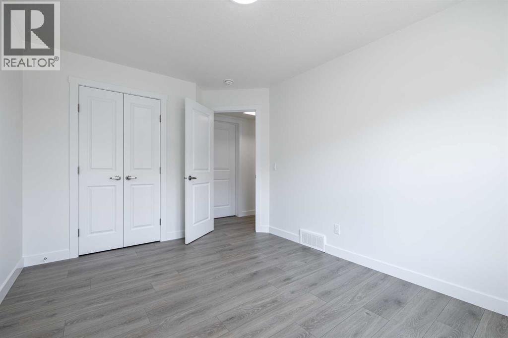 11 Tillotson Loop