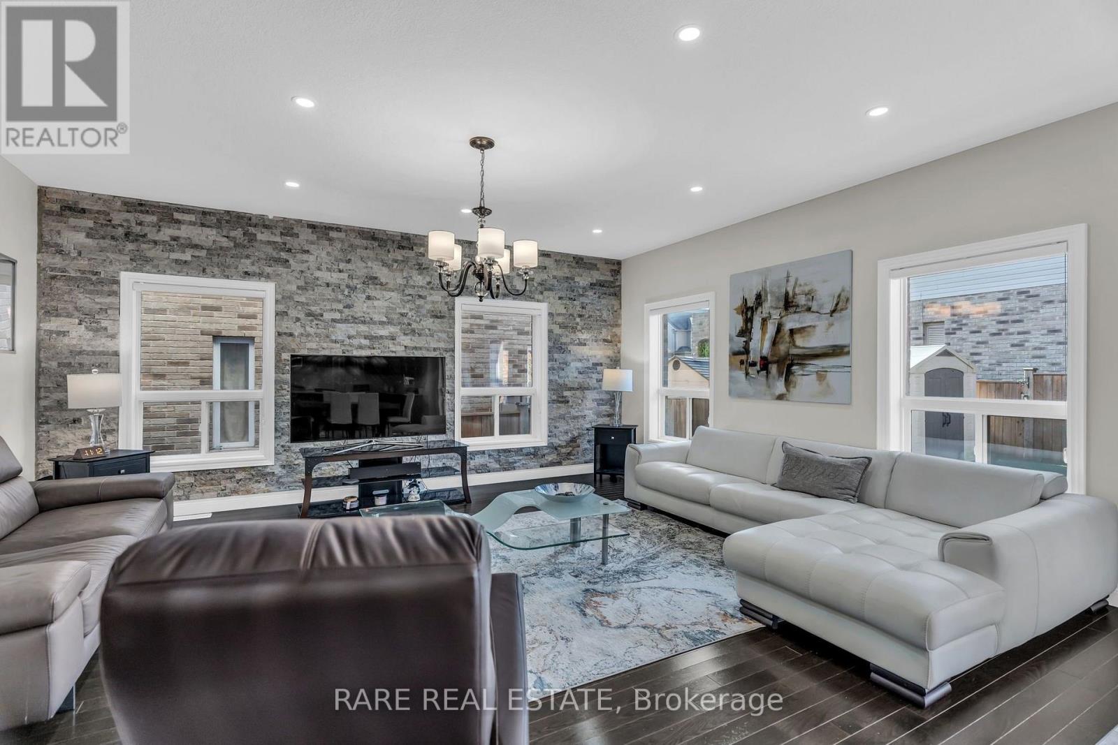 753 PASTURE ROSE STREET