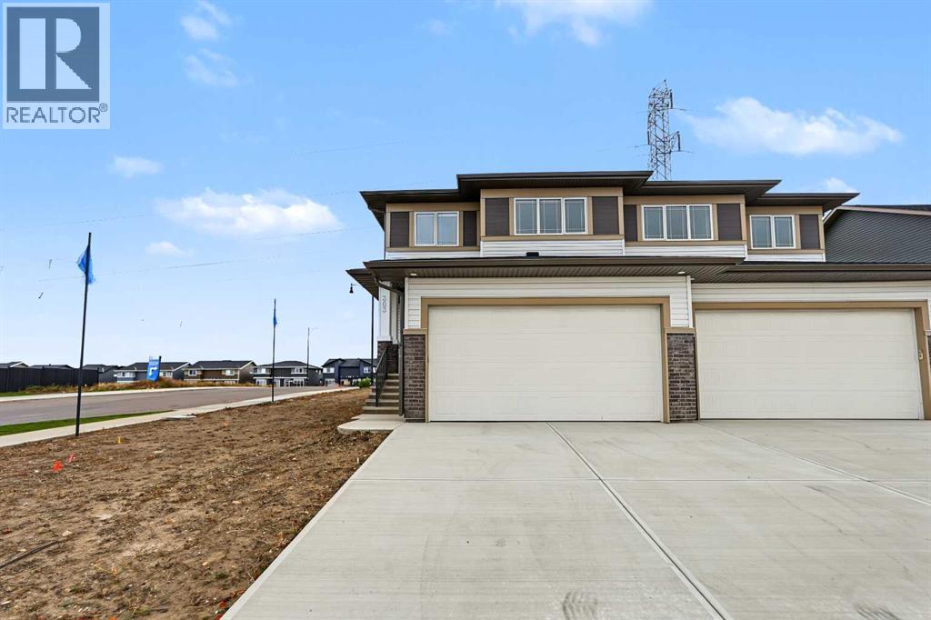 303 DAWSON DOCK WAY, CHESTERMERE, AB T1X 2W4 - Image 697888064.jpeg?d=l