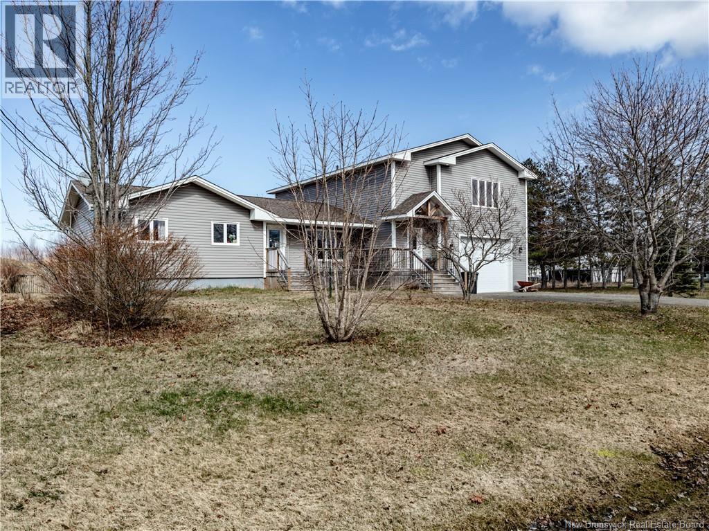 18 Louis-Bourg Road - Photo 2
