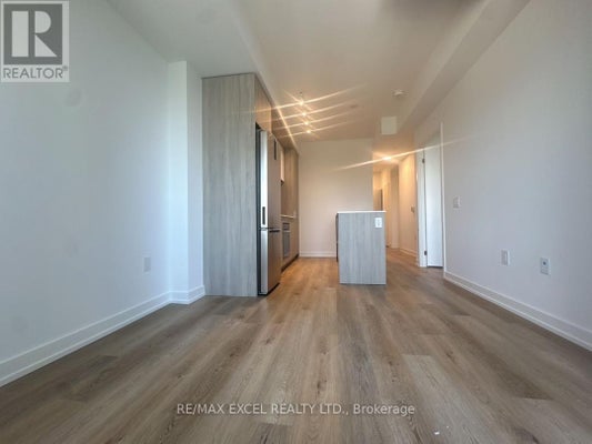 395 Square 1 Dr, Mississauga (City Centre), ON 4