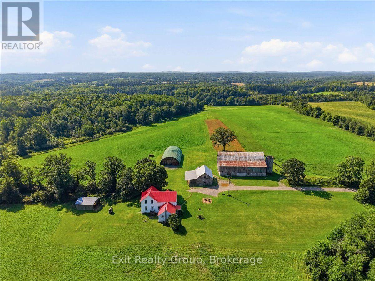 678 SQUIRE ROAD - Photo 2