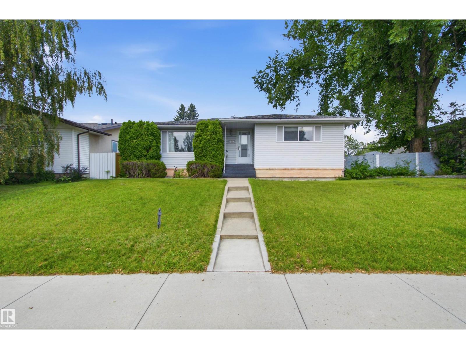 11548 41 AV NW NW
