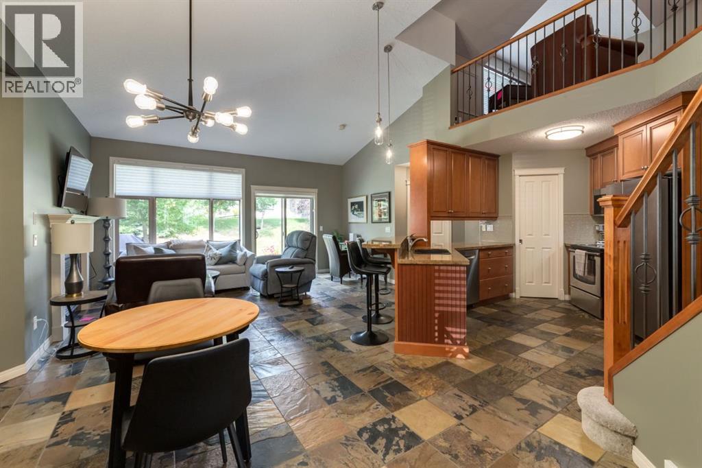 218 Springbank Villas SW