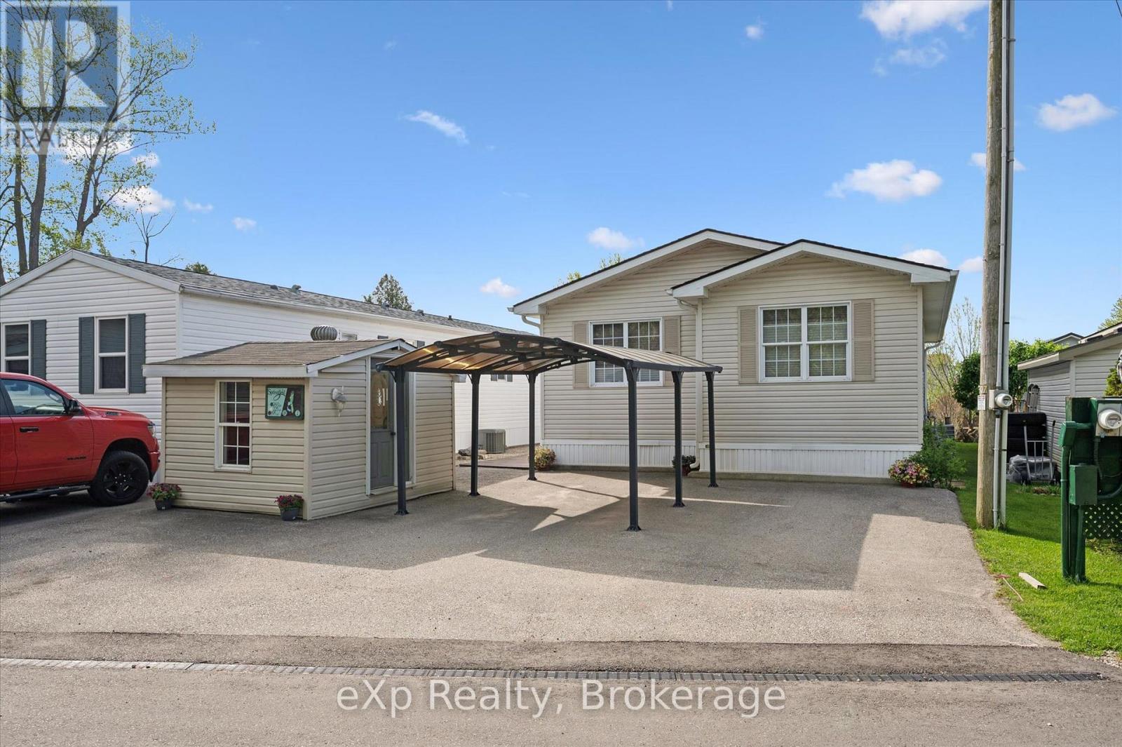 18 JASPER HEIGHTS PRIVATE