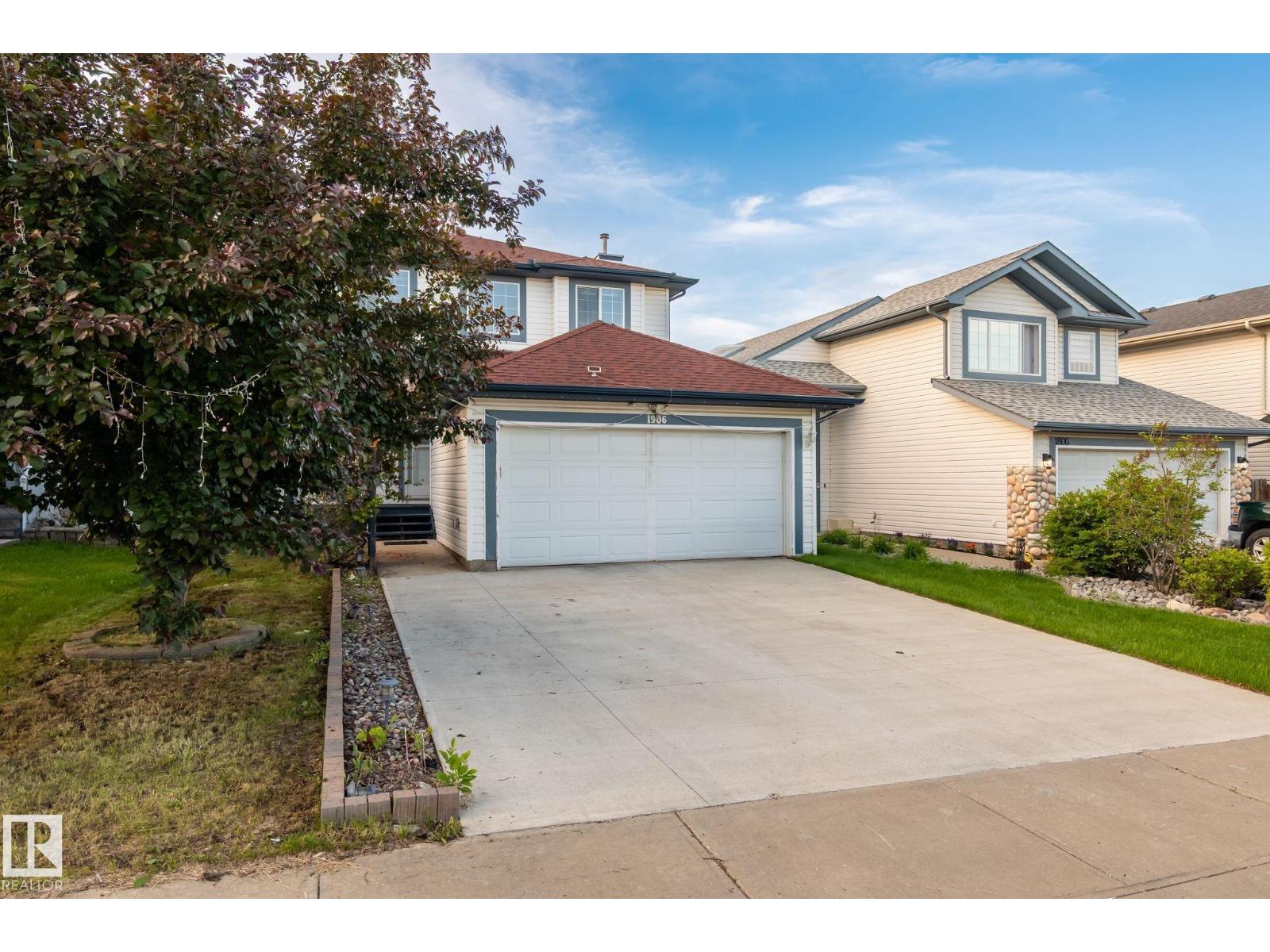 1906 37B AV NW