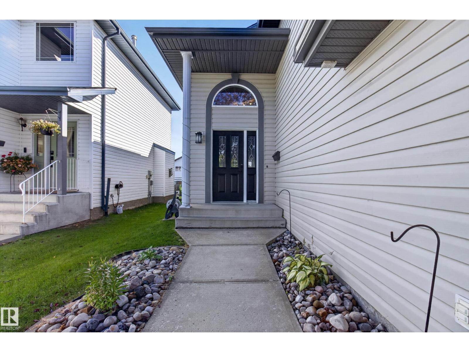 443 FOXBORO WY