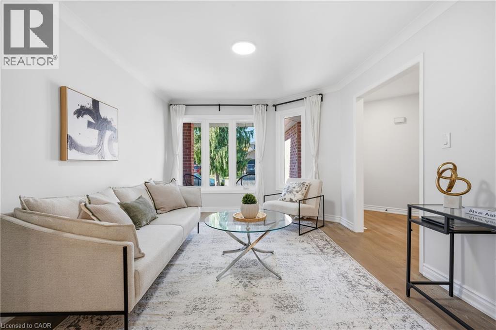 551 DEERHURST Drive