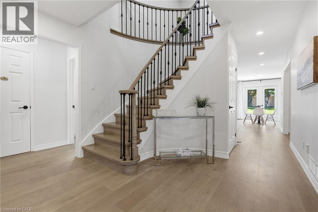 551 DEERHURST Drive