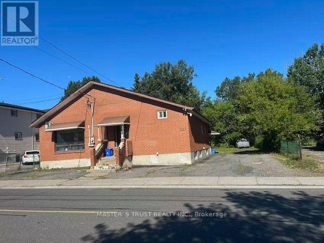 257 LESLIE STREET, GREATER SUDBURY (SUDBURY), ON P3B 2T4 - Image 4287492689.jpeg?d=l