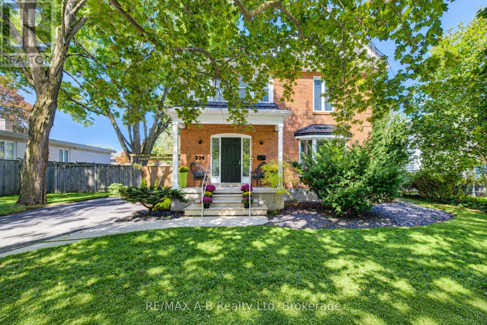 204 DELAMERE AVENUE
