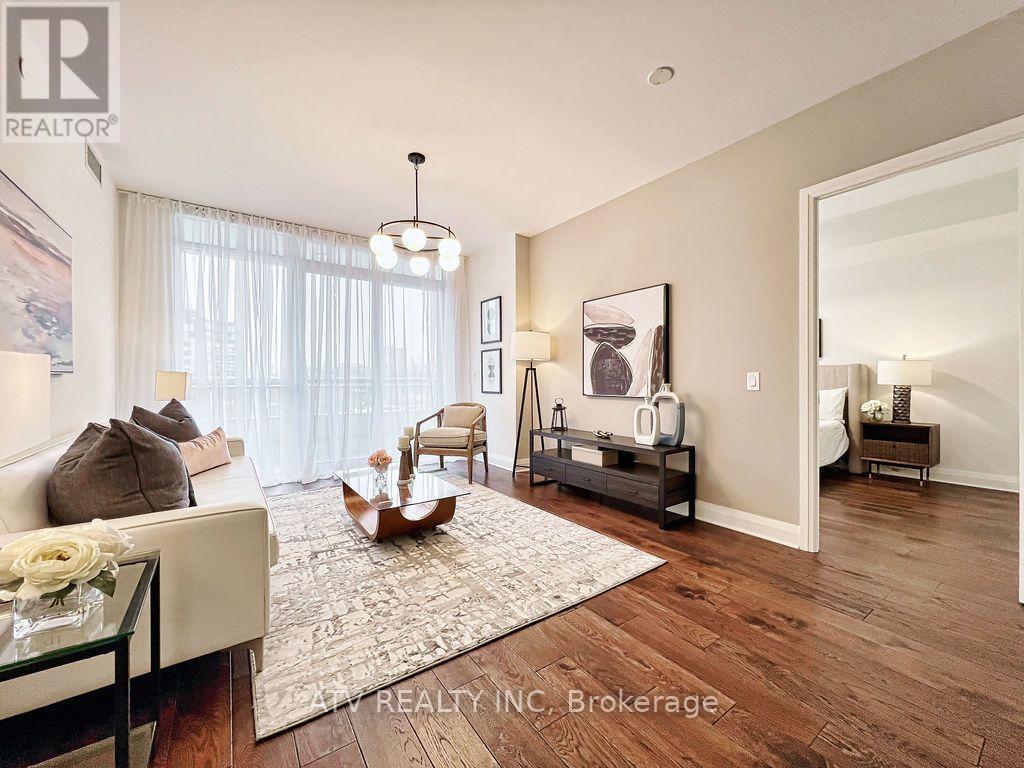 506 - 151 AVENUE ROAD