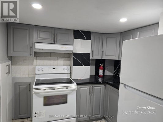 94 Reed Dr, Ajax (Central), ON 3