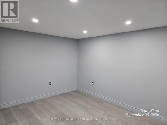 94 Reed Dr, Ajax (Central), ON 5