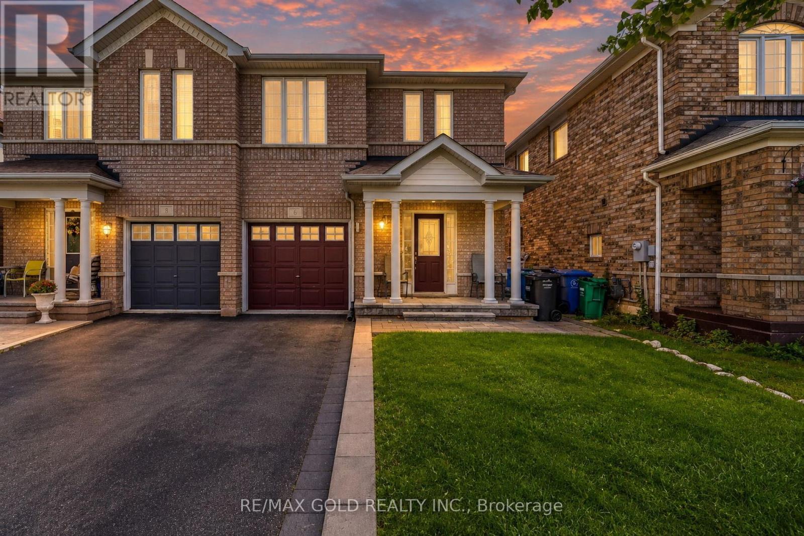 6 MISTDALE CRESCENT