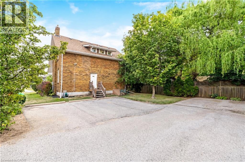 142 MARTIN Street Unit# 2
