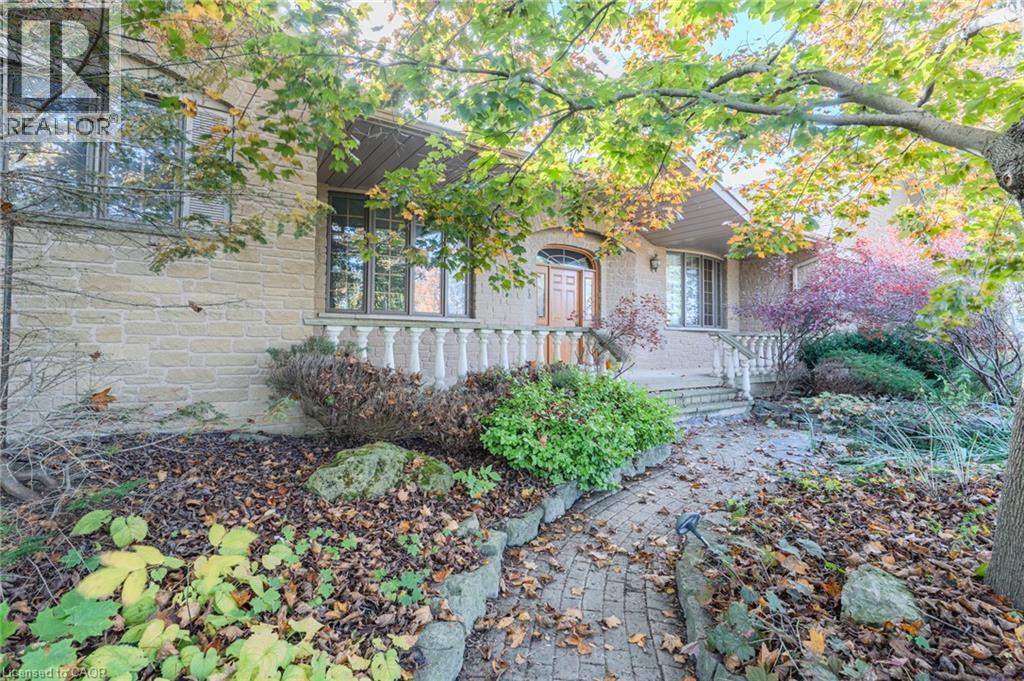 425 GOLF CLUB Road