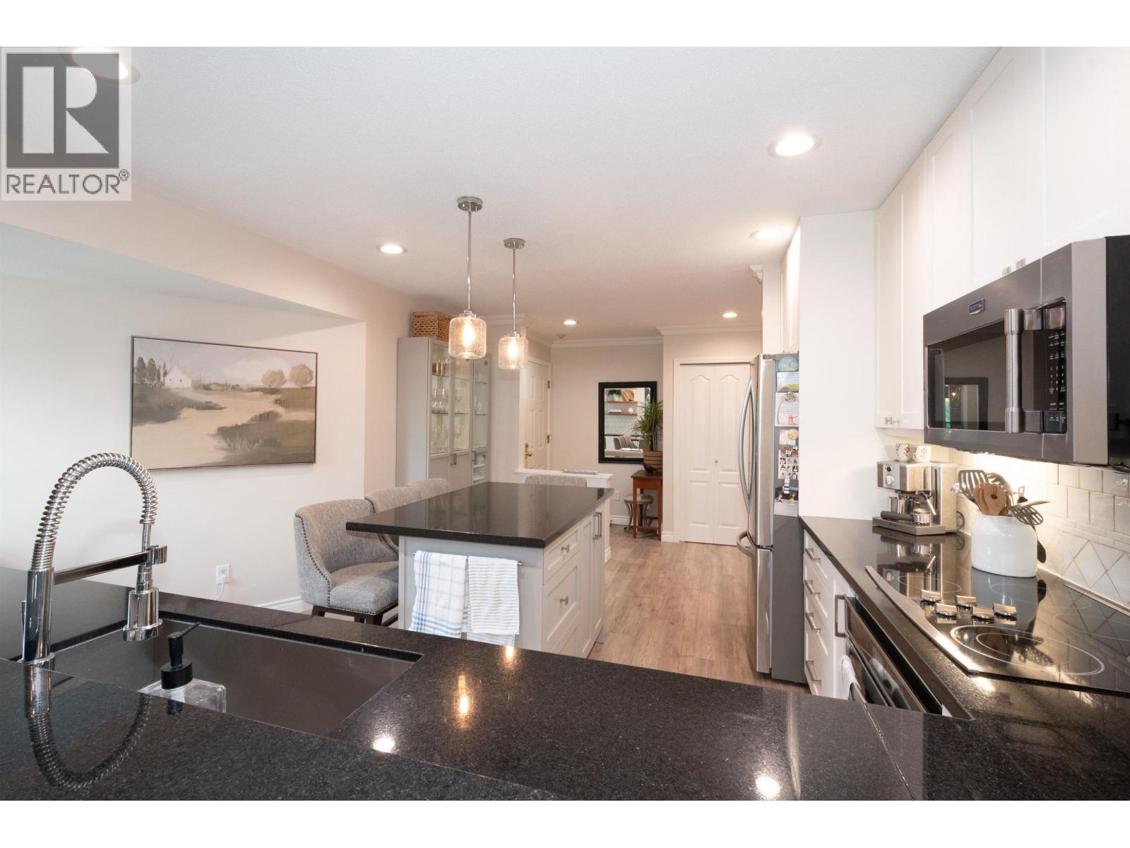 706 1500 OSTLER COURT