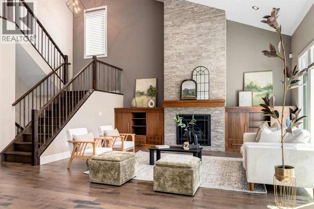 305 Spyglass Way