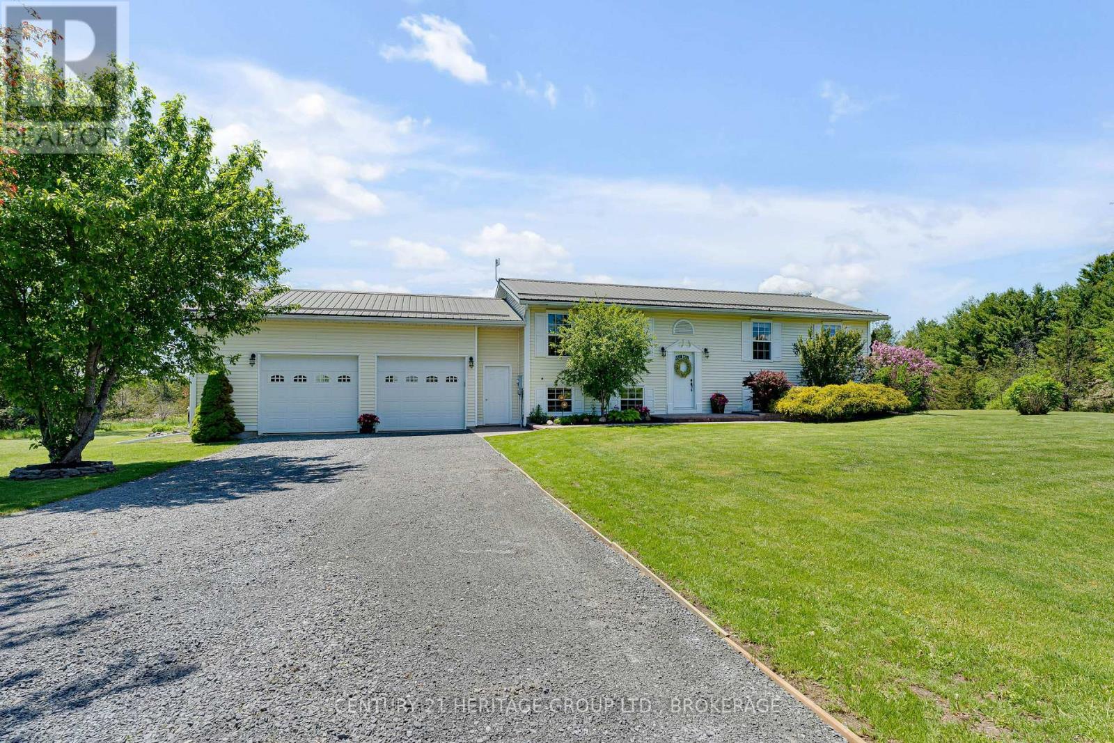 120 PINECREST ROAD S