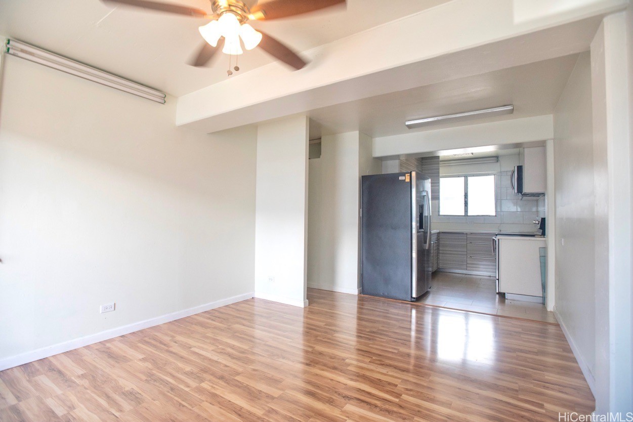 908 University Avenue A202