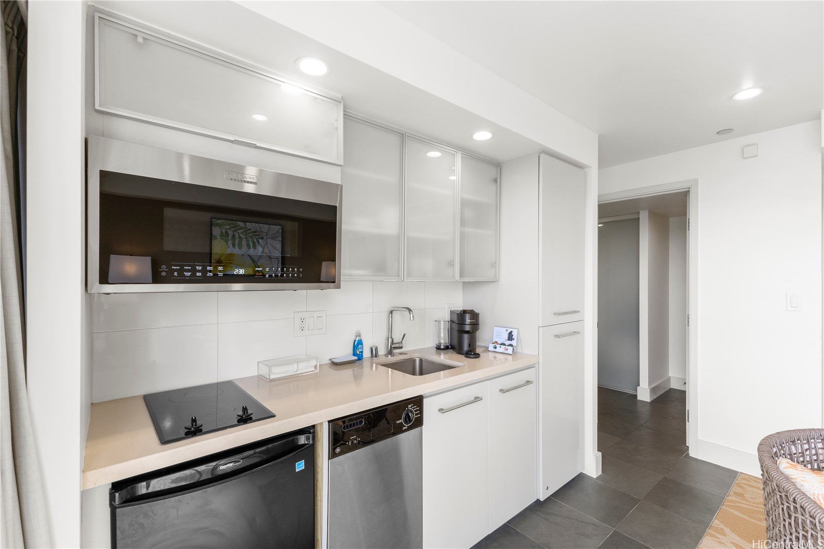 410 Atkinson Drive 1707