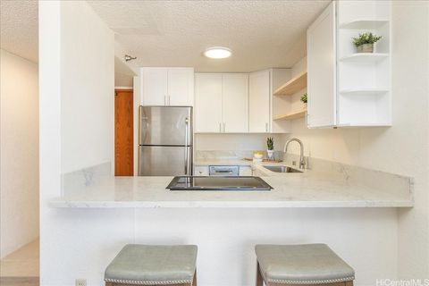300 Wai Nani Way 1715 Honolulu HI 96815