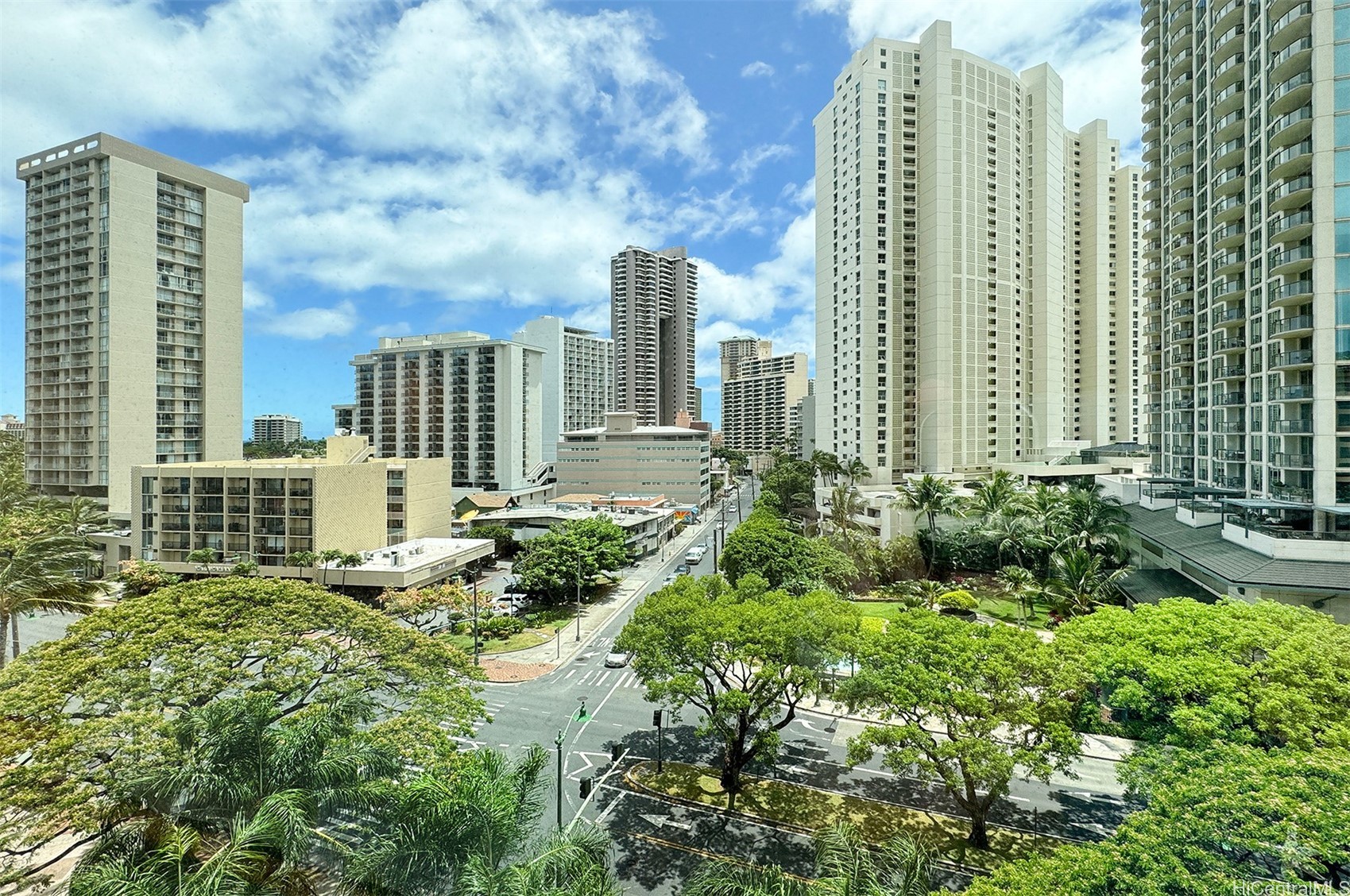 Waikiki Landmark Residential Lease