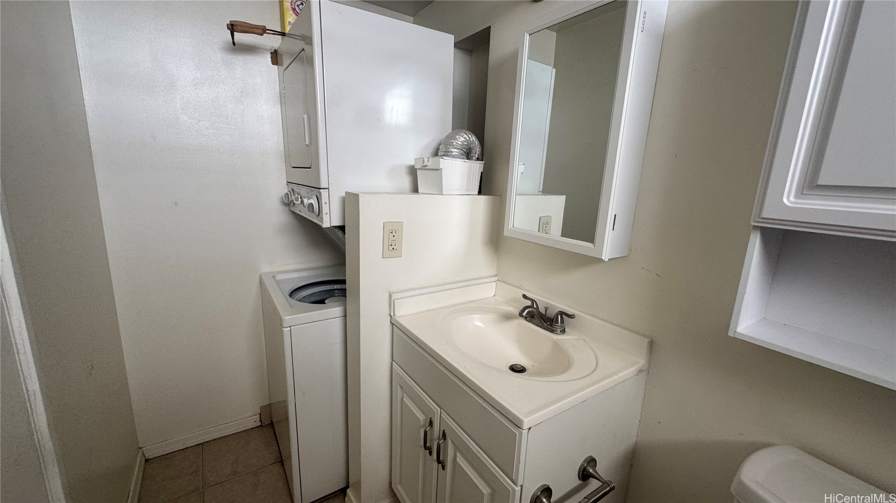 1060 Kamehameha Highway 2905A