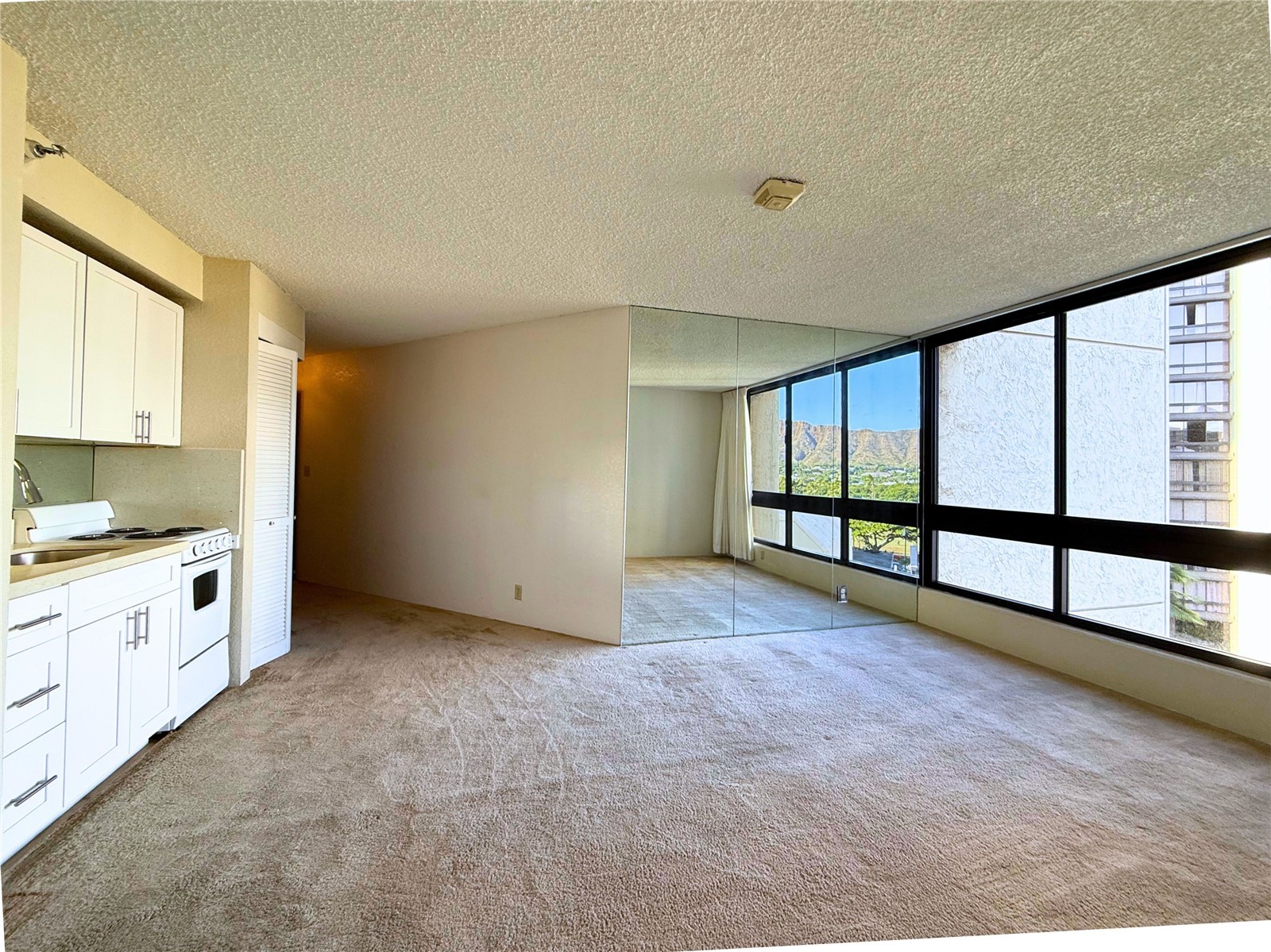 300 Wai Nani Way I905