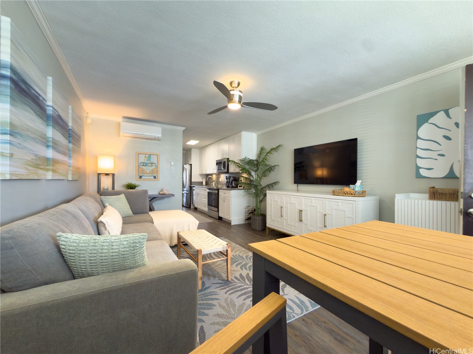 425 Ena Road 1108A