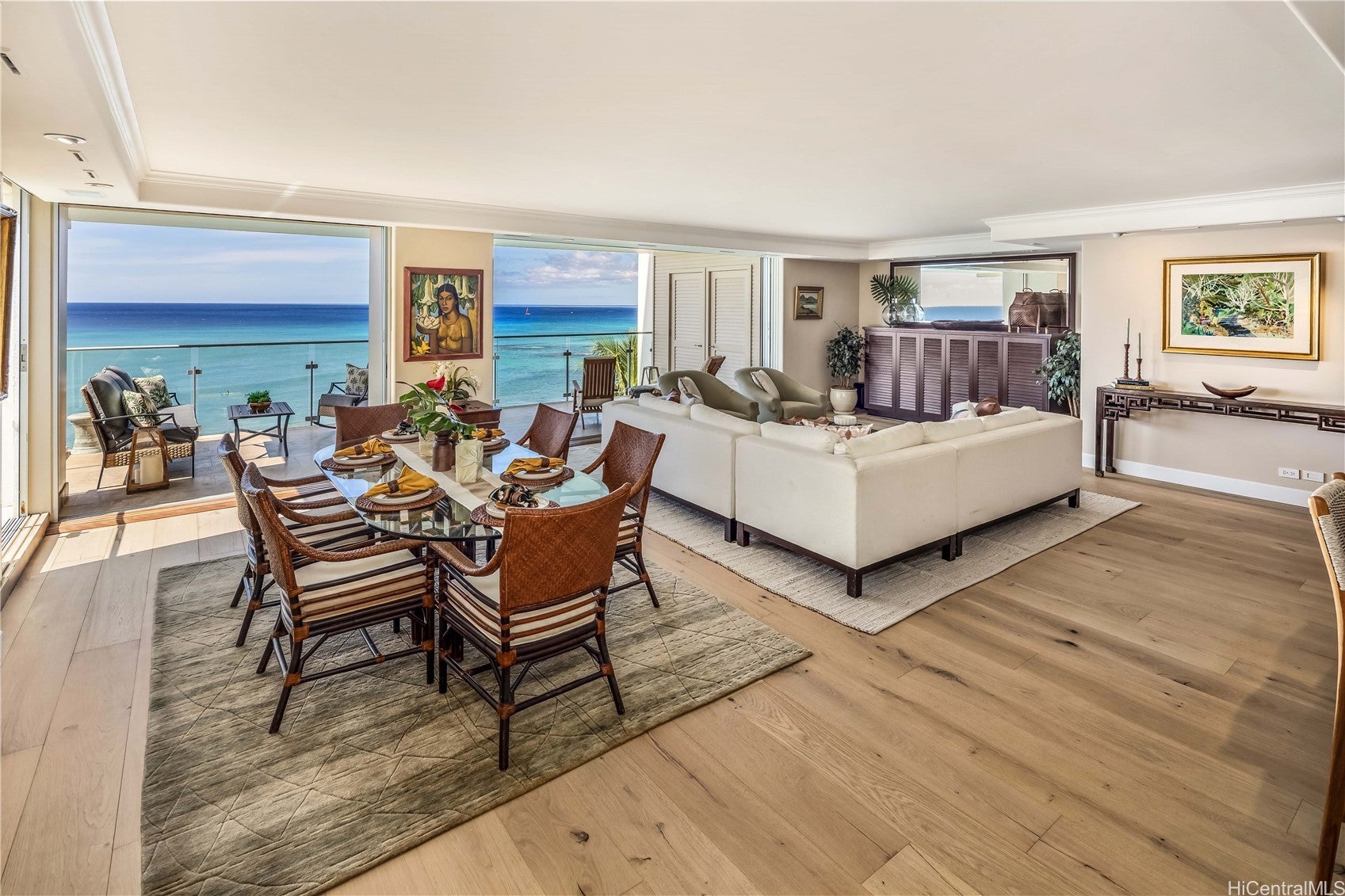 3003 Kalakaua Avenue 9B