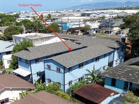 815 Lopez Lane Honolulu HI 96817