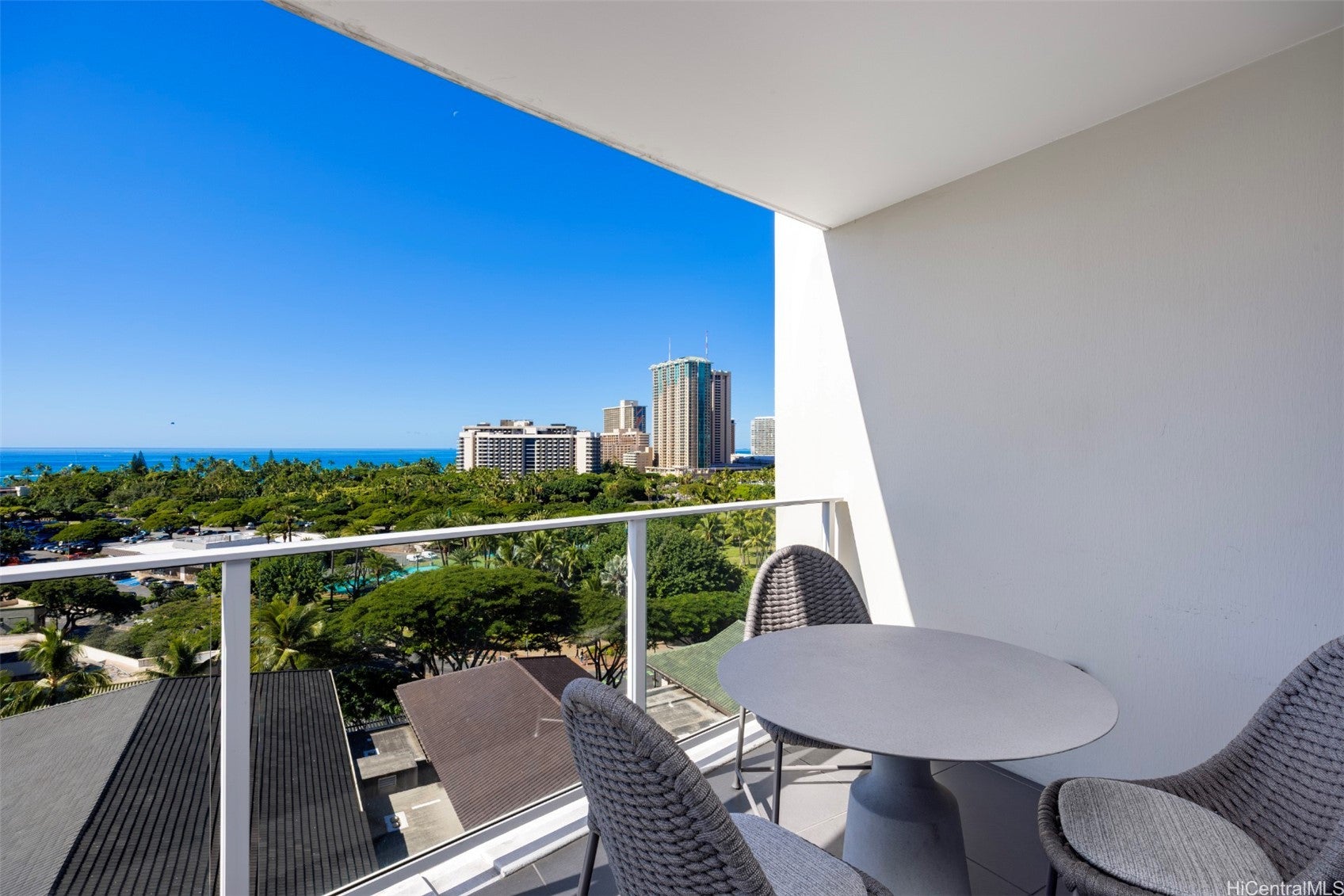 383 Kalaimoku Street 1111