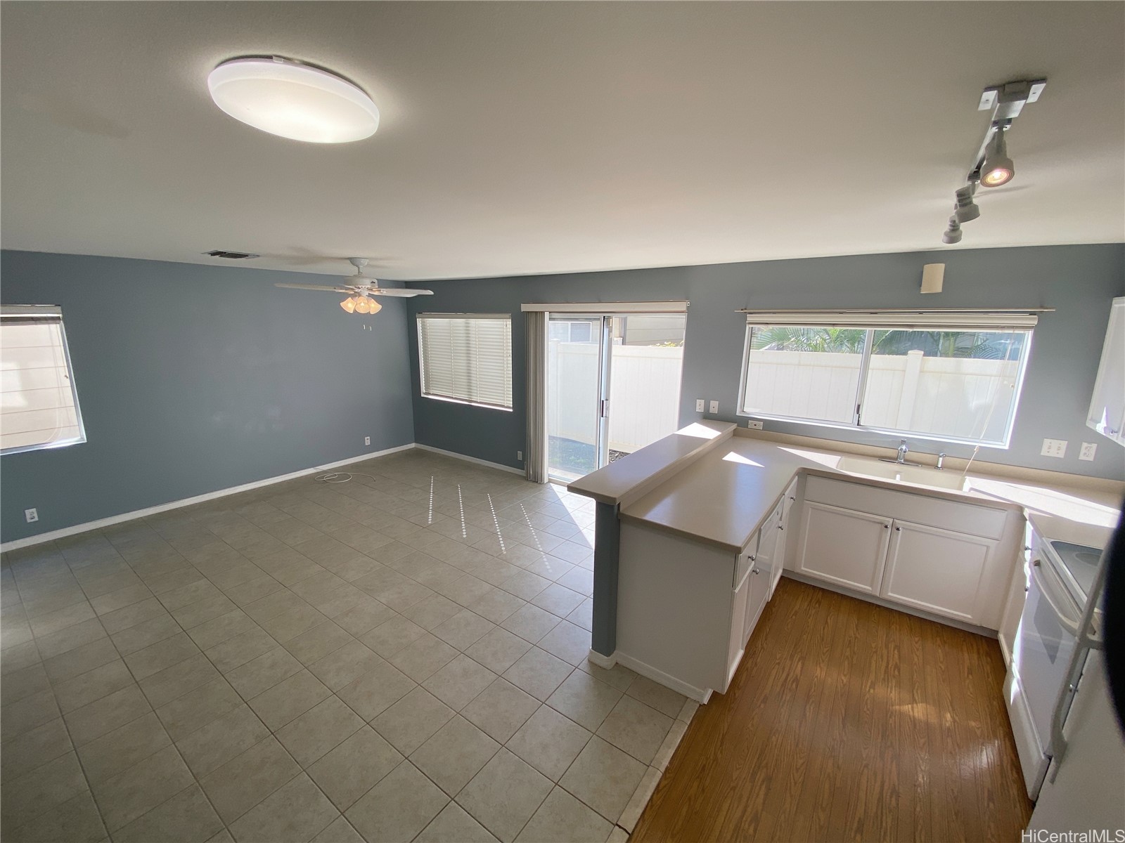 91-207 Niukahiki Place 64