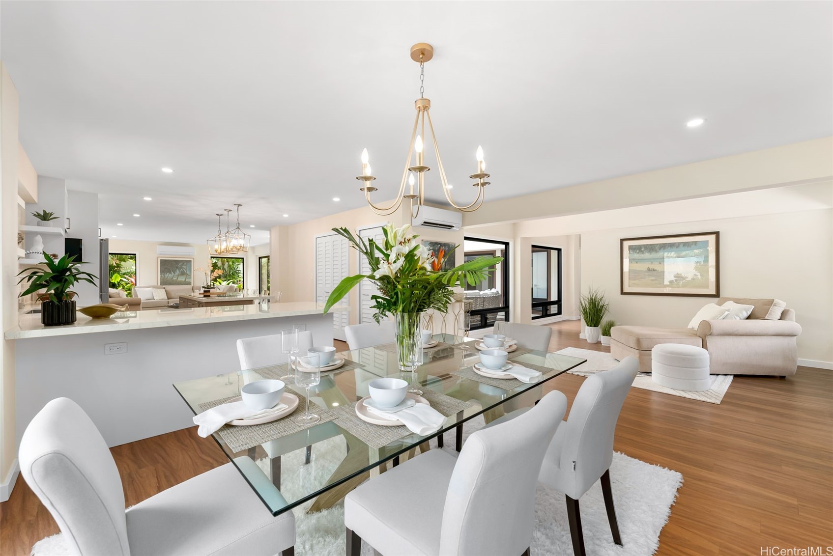3002 Diamond Head Road