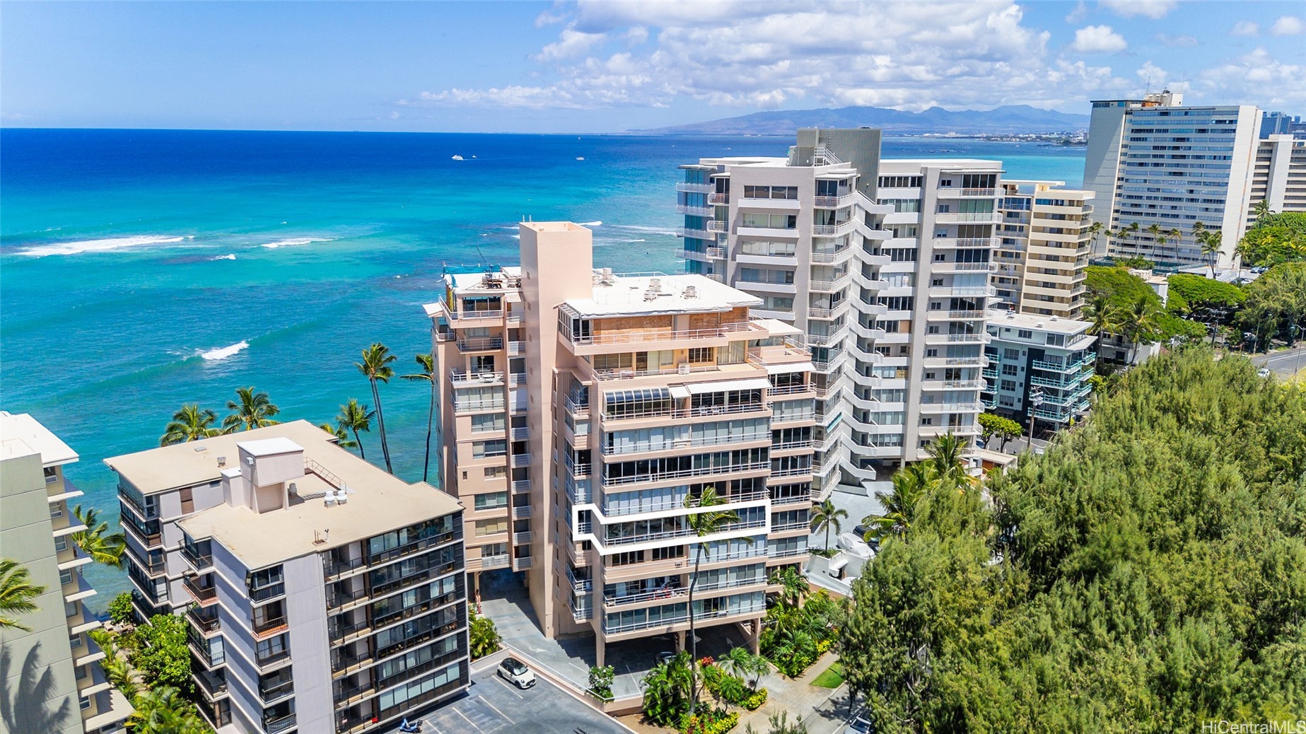2979 Kalakaua Avenue 505
