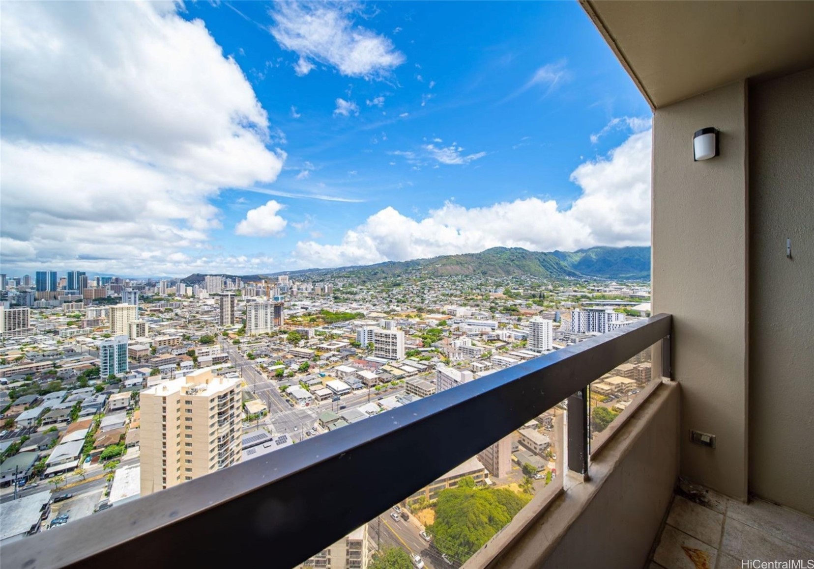 2499 Kapiolani Boulevard 3506