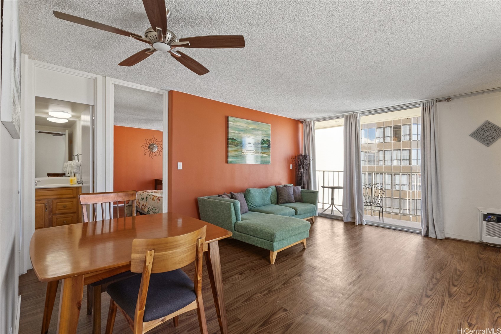 364 Seaside Avenue 1211