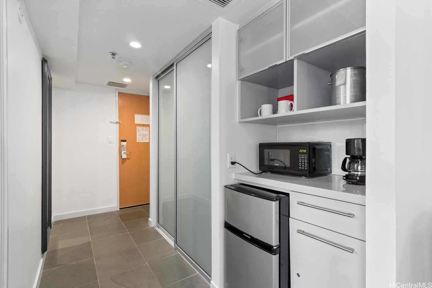 410 Atkinson Drive 727