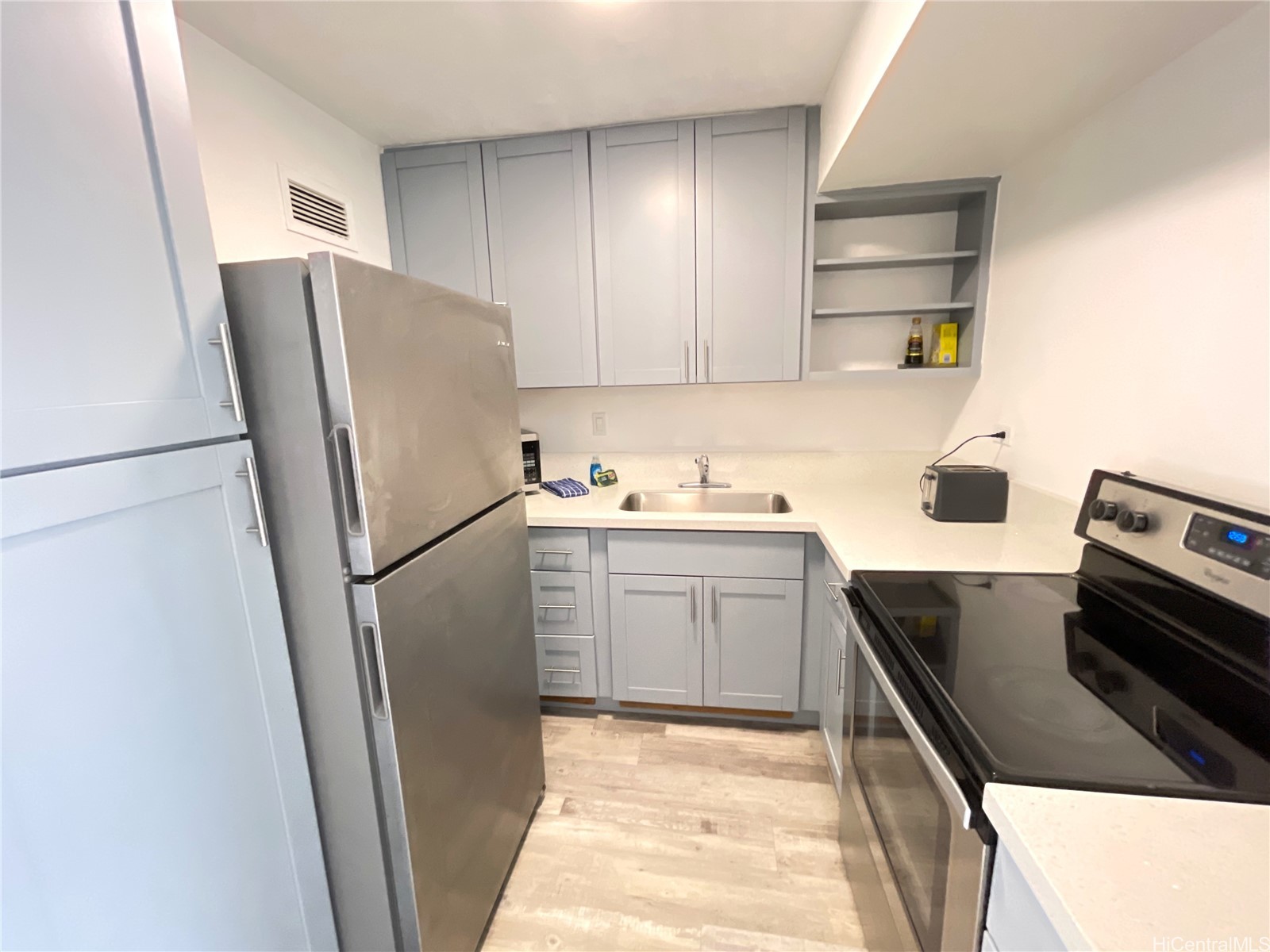 1909 Ala Wai Boulevard 1003