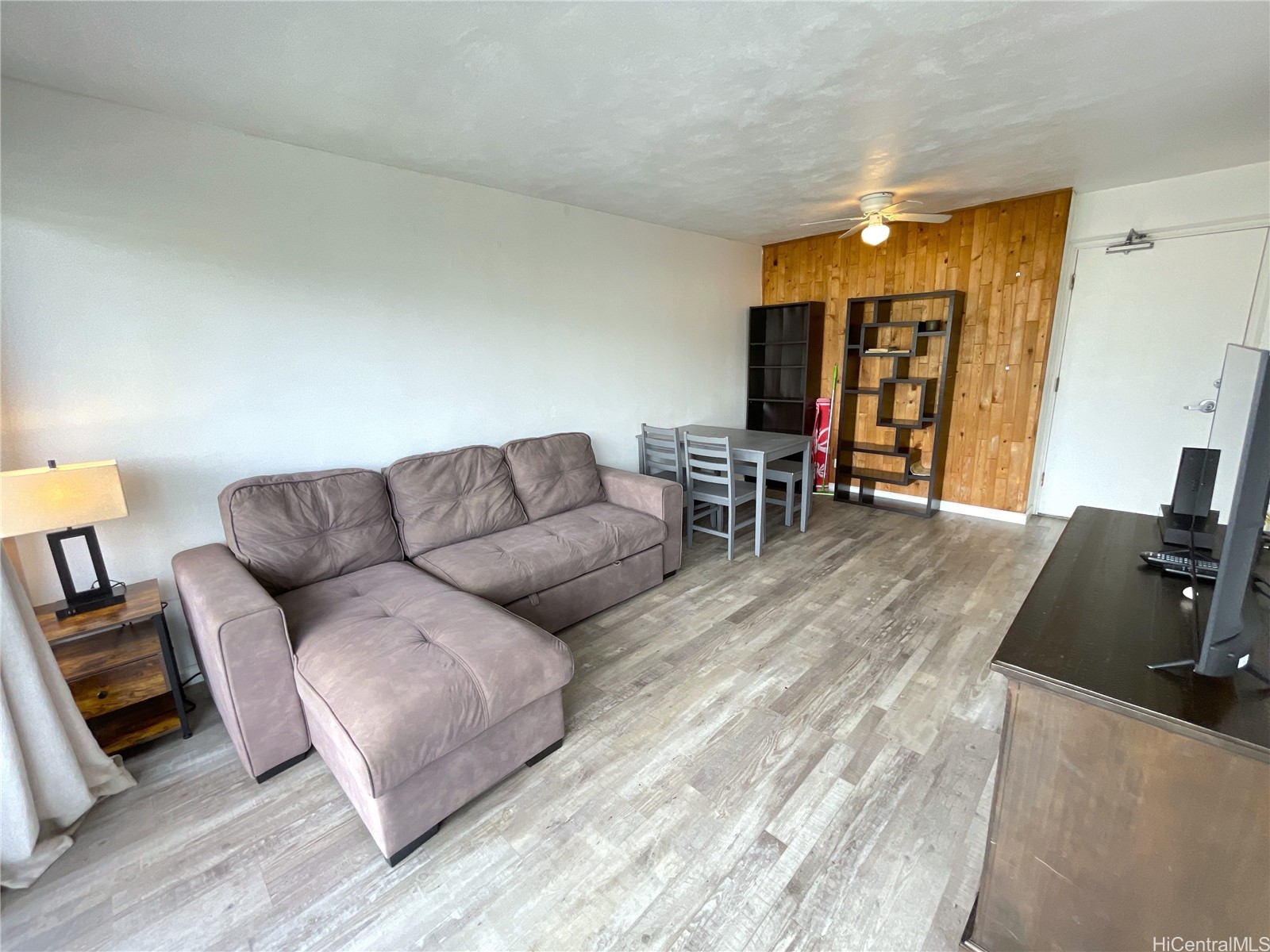 1909 Ala Wai Boulevard 1003