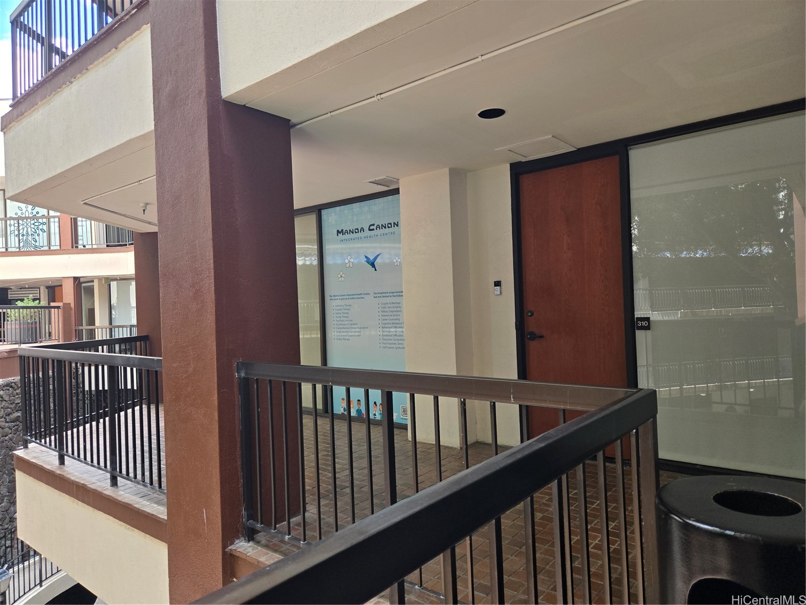 400 Hobron Lane V3